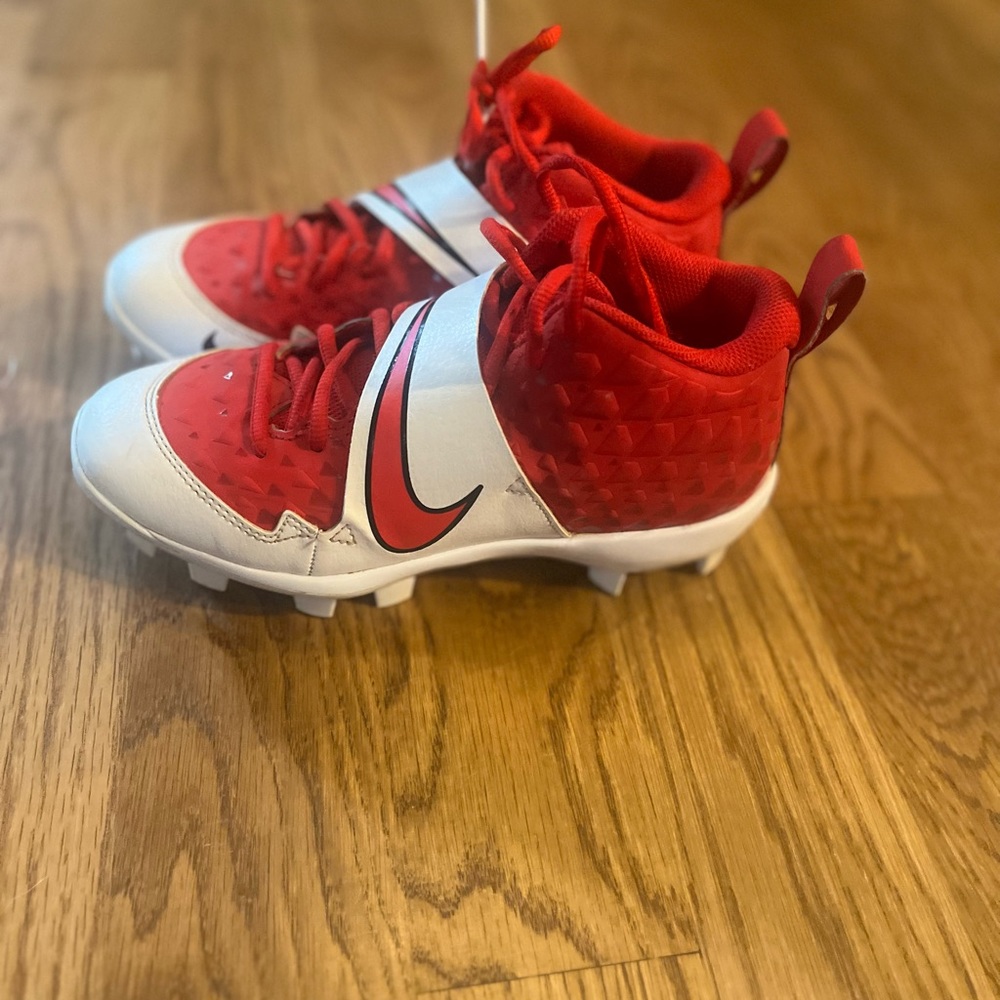 YOUTH Size 4.5 Nike Air Force 6 Pro Cleats